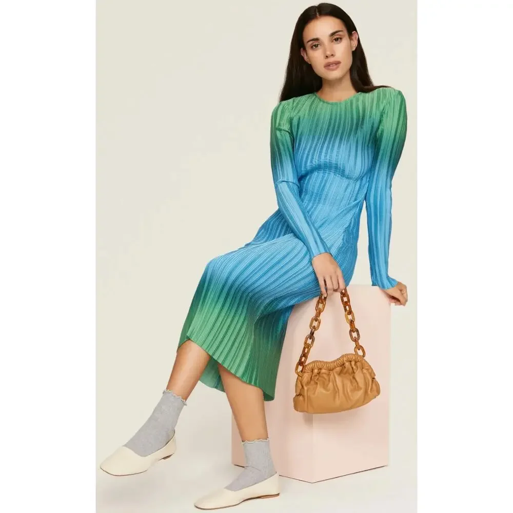 Mansur Gavriel Twist Mini Cloud Clutch